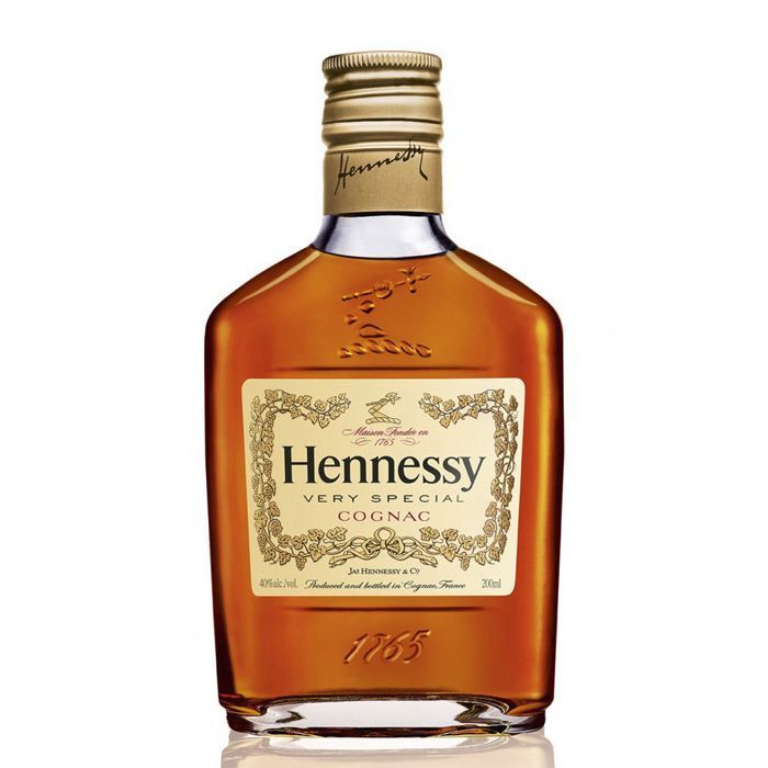 Konjaks Hennessy VS 40% blašķe